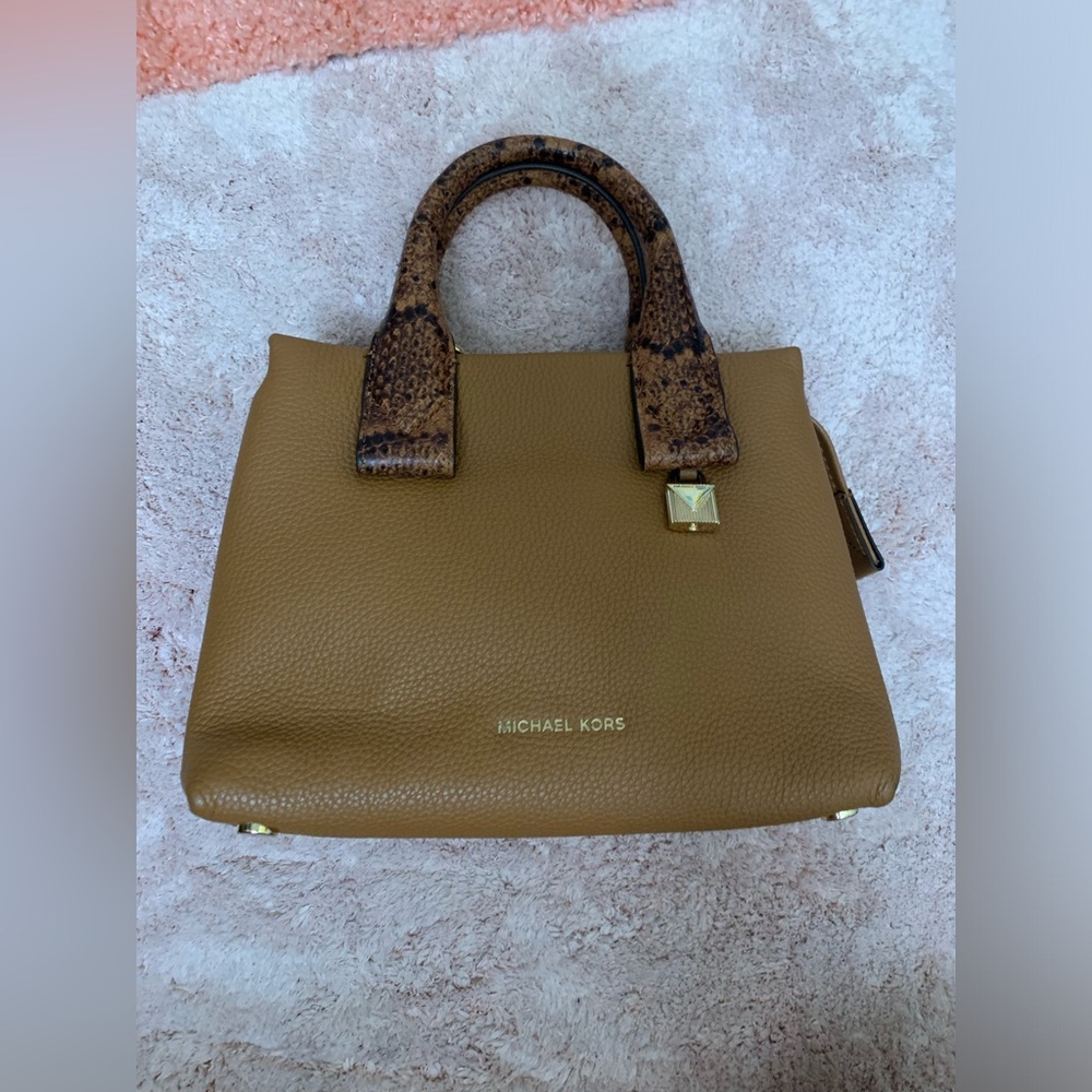 Michael kors bag